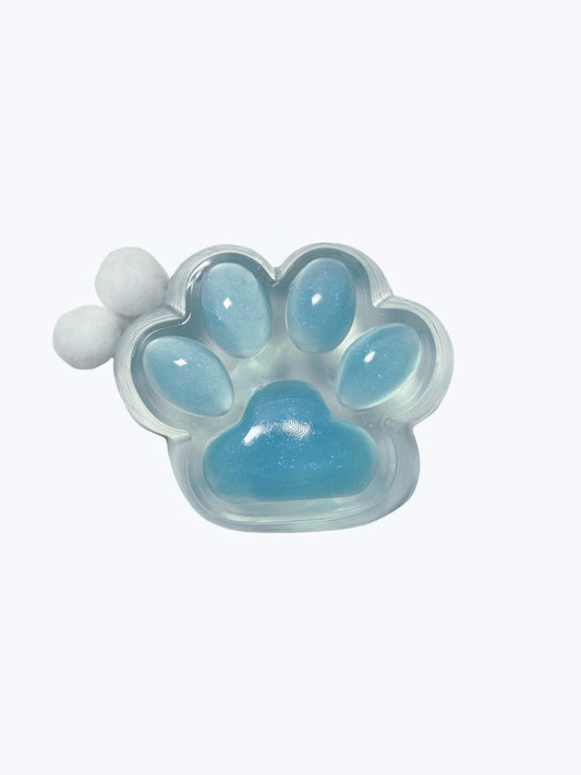 cat paw