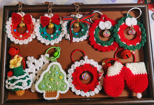 A011 small Keychain(buy 2 send 1)