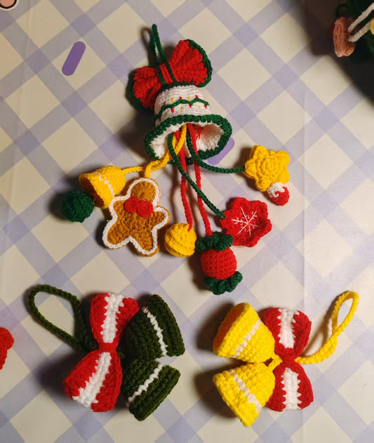 B05 Christmas Bell Ornament (buy big send 2 small)