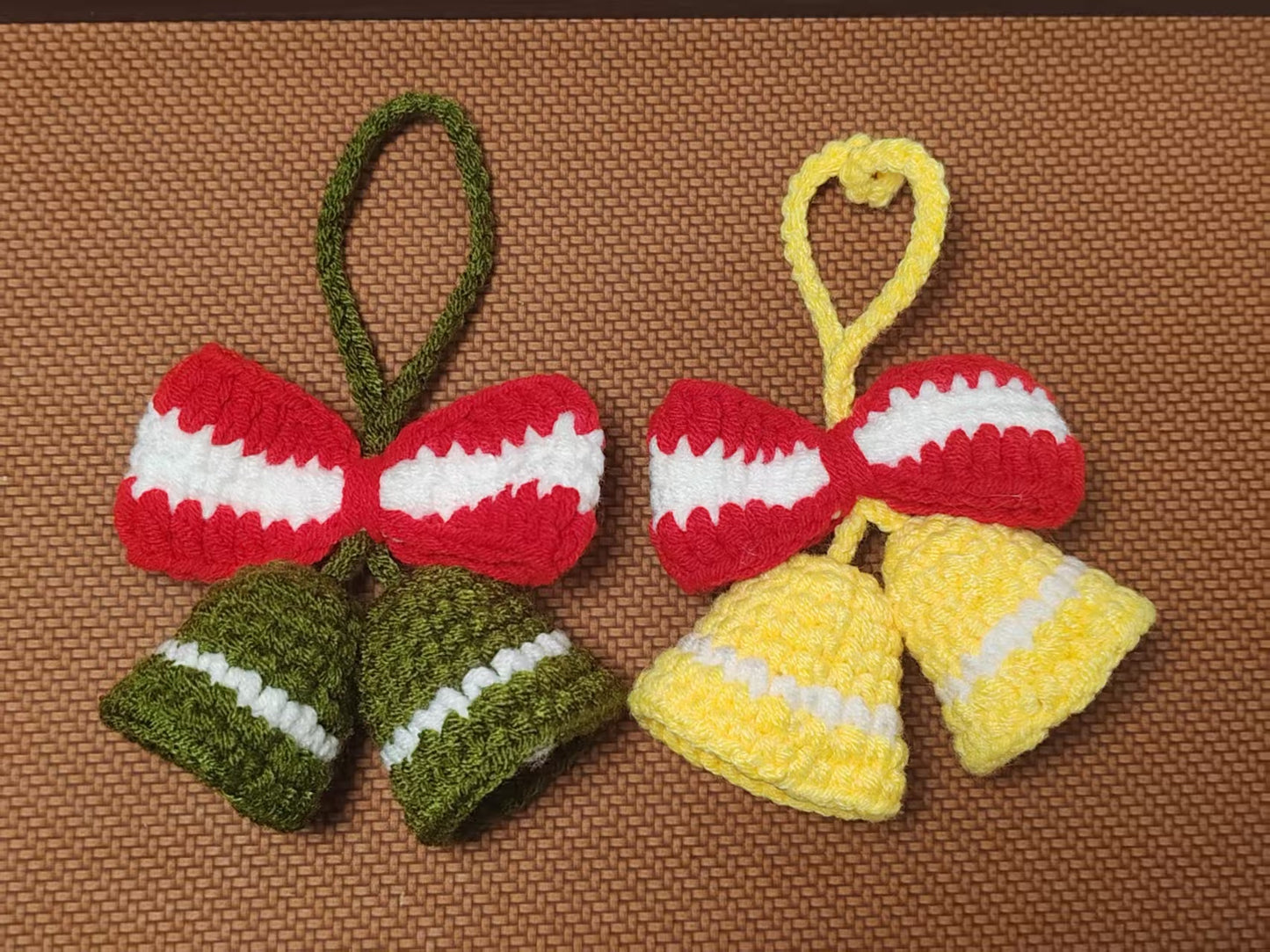 B05 Christmas Bell Ornament